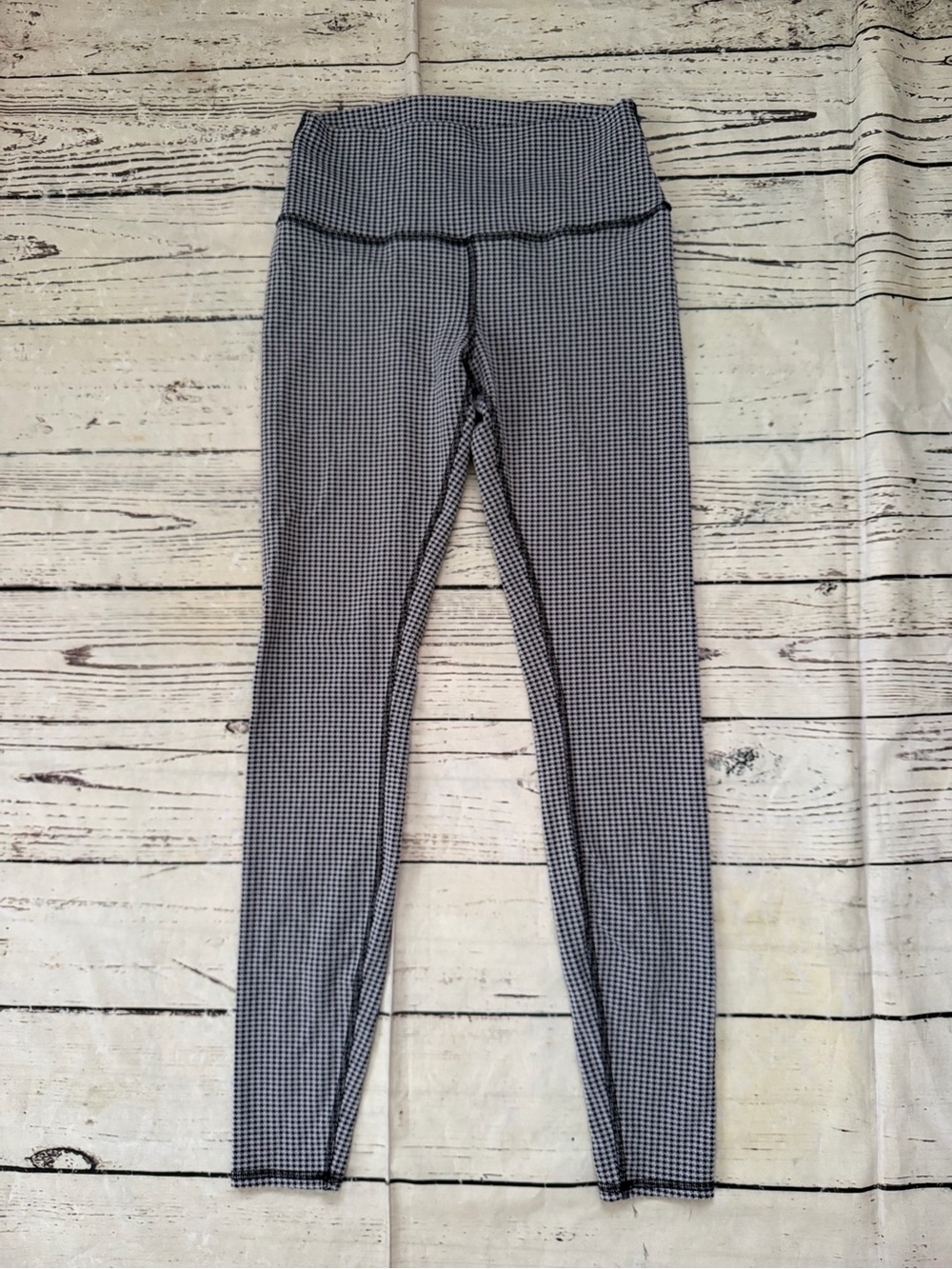 ALO Yoga Black and White Micro-Check High-Waist Leggings